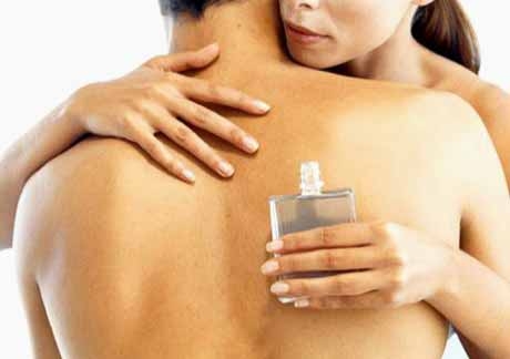 Почему человек пахнет хуже всех животных на Земле