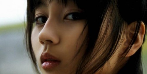 Почему у восточных народов глаза узкие?