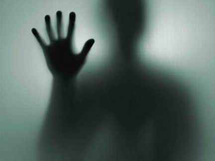 Интересные суеверия про тень человека.