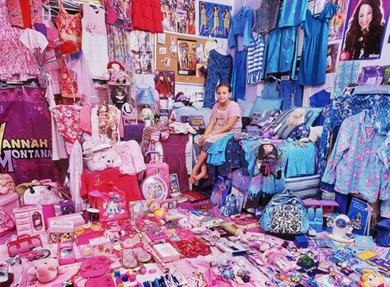 Почему мальчики любят синий цвет, а девочки – розовый? Почему мальчики любят синий цвет, а девочки – розовый?