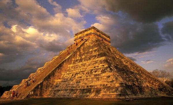 Найдена одна из самых древних гробниц индейцев майя