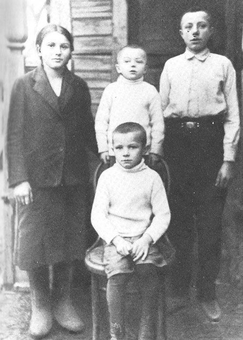 Юрий Гагарин — гражданин Земли Юрий Гагарин — гражданин Земли