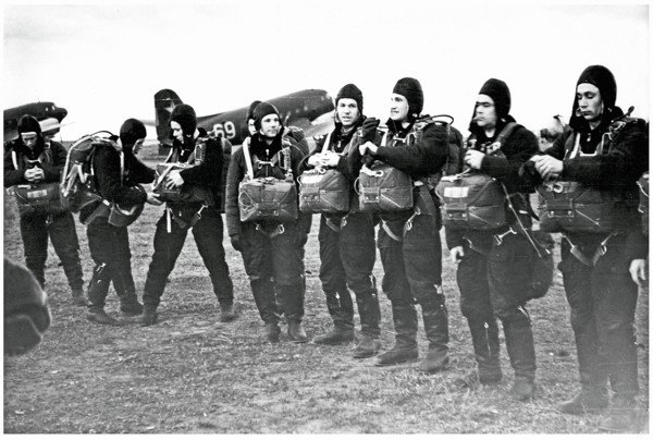 Юрий Гагарин — гражданин Земли Юрий Гагарин — гражданин Земли